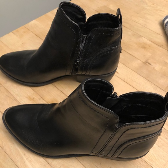 G by Guess Shoes - Guess black booties size 7